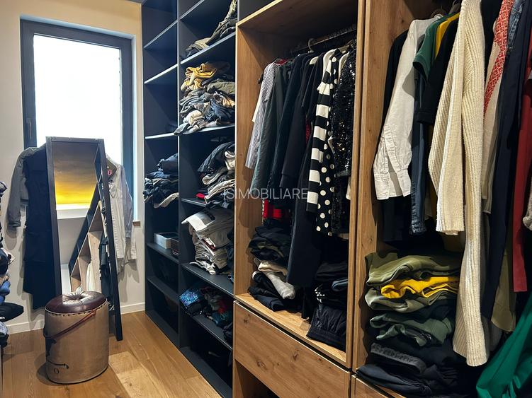 Casa Vila Otopeni Odai central De Vanzare, 5 camere - 24