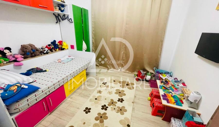 Vânzare vilă în Cartier Iezureni , Târgu-Jiu - 2