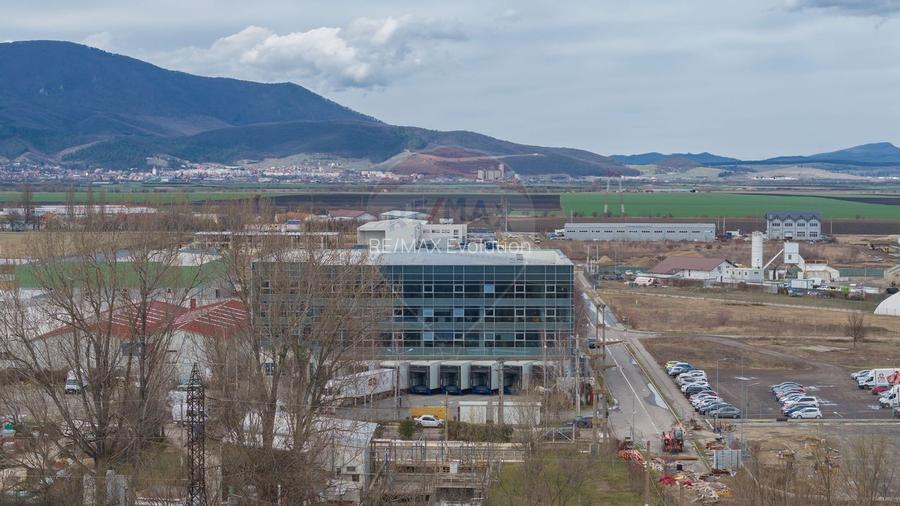 Spatiu de birouri 18-20 MP  Inchiriere regim termen lung - 28