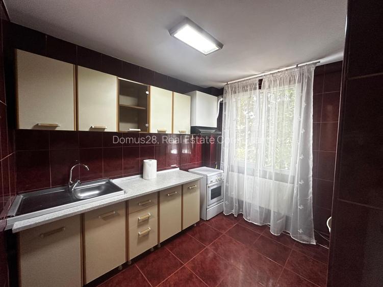 Apartament 3 camere, decomandat, zona Huedin - 6