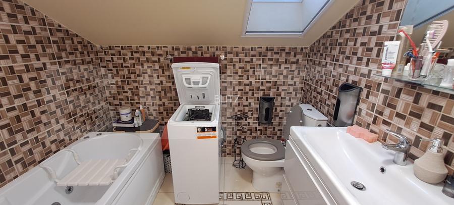 Apartament la mansarda, cu 3 camere, 60 de mp, in zona Teilor, parcare cu CF - 13