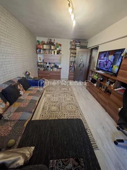 Apartament cu 3 camere, decomandat – Cartier Tudor, Zona Diamant - 2