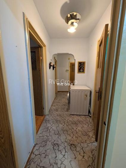 Ap. 3 Cam. (1977, centrala, boxa, parcare) - 400 m. metrou Ap. Patriei - 6