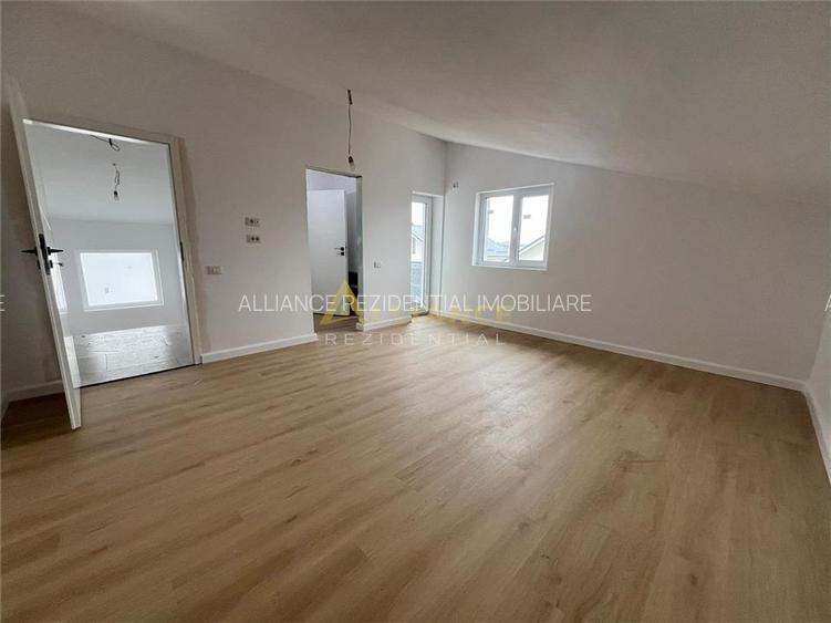 Vila individuala - 4 camere - 3 bai - 200 m de bulevardul principal - 12