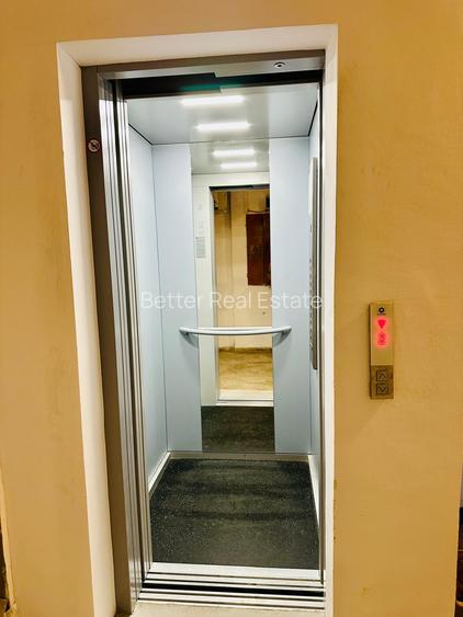 Apartament de vanzare  3 camere renovat, metrou Apărătorii Patriei – Sector 4 - 4