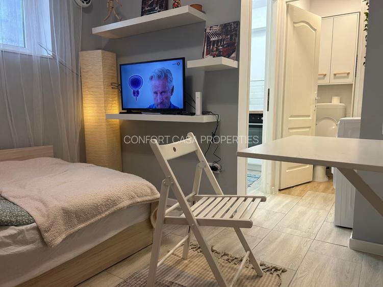 Dacia - Eminescu - Apartament 3 camere demisol/2 etaje - renovat-centrala termic - 5