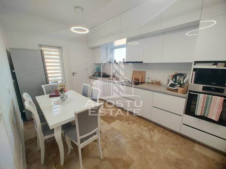 Casa individuala, 5 camere , 3 bai,2 balcoane ,acces auto, Braytim - 6