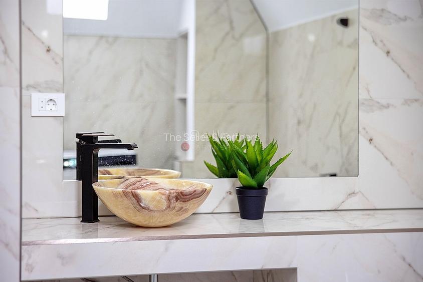 Structura Generoasa Zona Linistita - 29