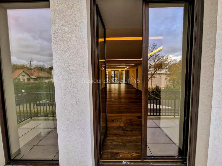 Închiriere apartament de lux cu 4 camere în Residence Kiseleff - ap. 2, etj. 1 - 5