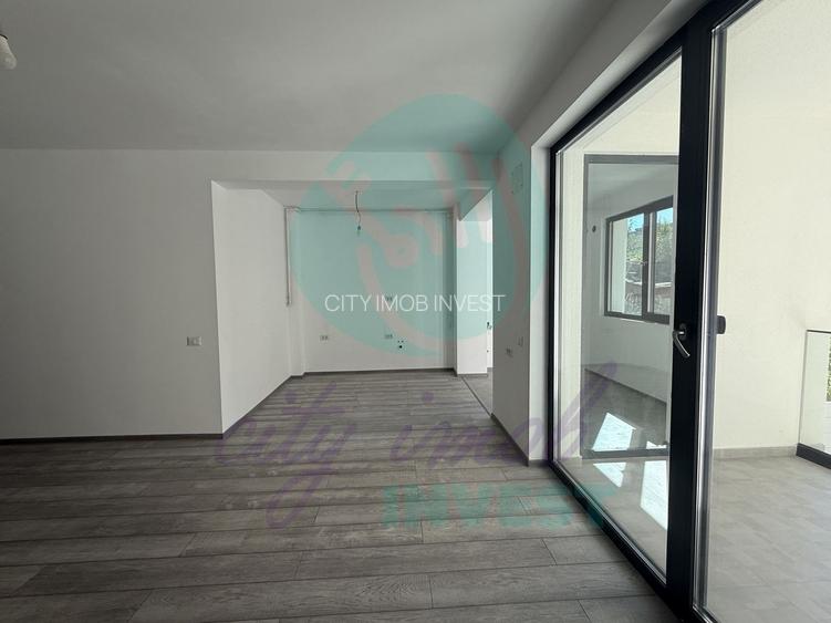 Apartament cu LIFT IN INTERIOR si doua terase de 21 mp in total - 11