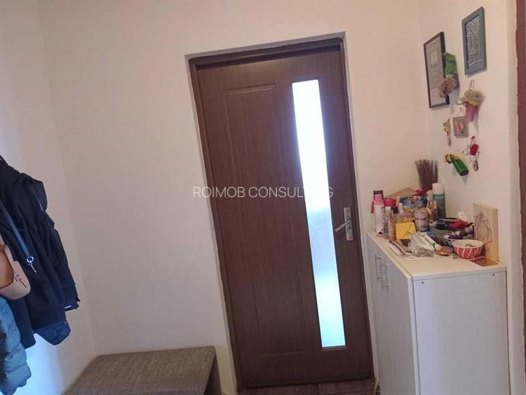 Apartament 3 camere, 2 băi, etaj 3/8, bloc 1984, piața Delfinului - 6