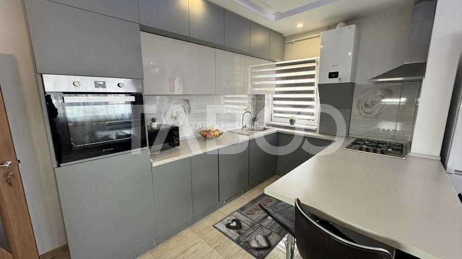 Apartament modern 3 camere 2 balcoane DECOMANDAT 63mpu BRANA SELIMBAR - 2