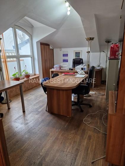 Piata Unirii, Mitropolie, 10 minute metrou, vila deosebita, strada Profesorilor, - 15