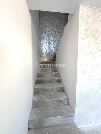 Super oferta - Duplex 5 camere si 3 bai - Mosnita Noua - 6