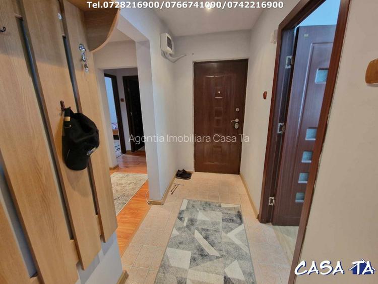 Inchiriere apartament 4 camere, situat in Targu Jiu, Str. Agriculturii - 13