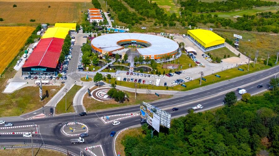 Spațiu comercial de închiriat Snagov Plaza, 250 mp - 750 mp, vizibilitate DN1 - 9