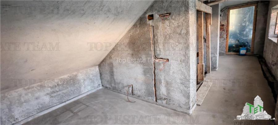 Vila somptuoasa, 10 + camere, S+P+1, 1100mp utili, cu toate utilitatile, in  sec - 24