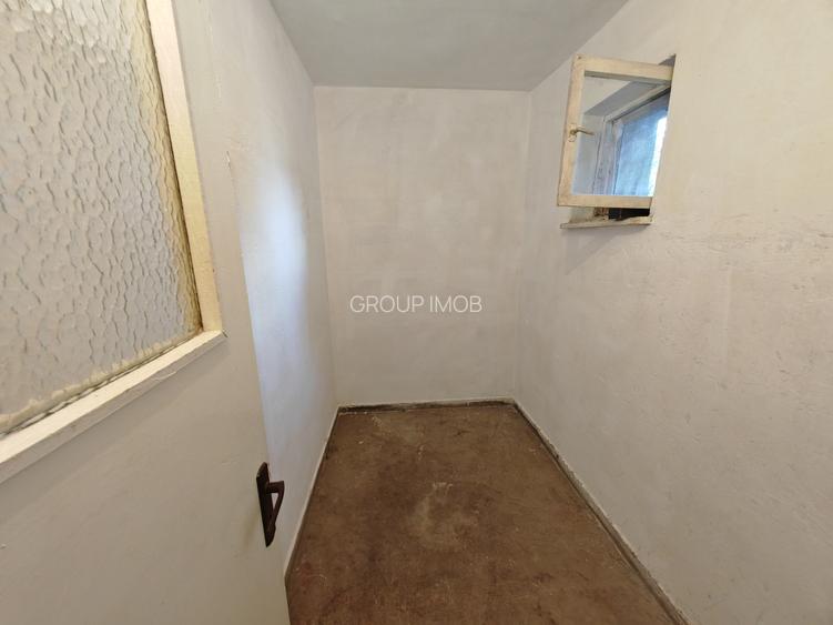 2 camere decomandatae, et. I, Zimbru - 9