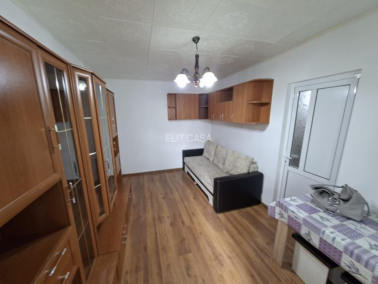 Apartament cu 2 camere, etaj 3/4, zona Tatarasi - 2