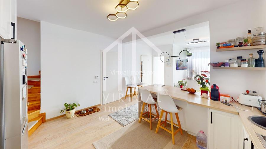 Casa de tip cvadruplex, 4 camere, 79mp utili, curte 70mp, 2 parcari - 7