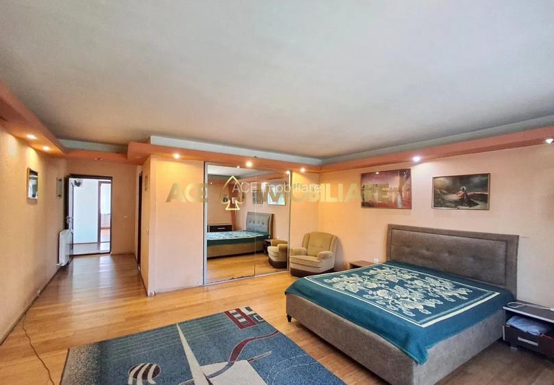 Casa de vanzare | Voluntari | 7 camere | Centrala | Comision 0 | 300mp - 5