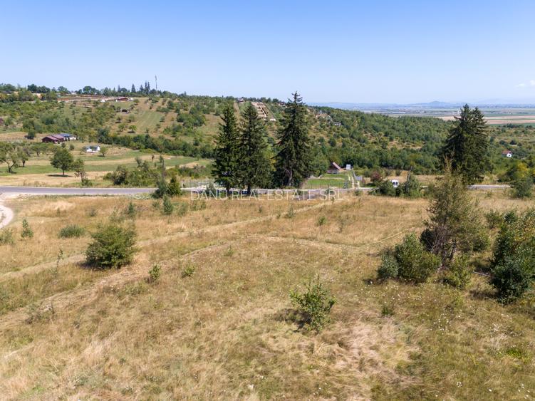 Teren 4200 mp Vulcan Brașov – ideal casă de vacanță / turism - 9