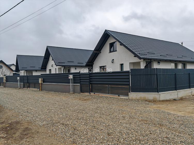 Case Moderne cu Design Elegant, in Lilieci - 42