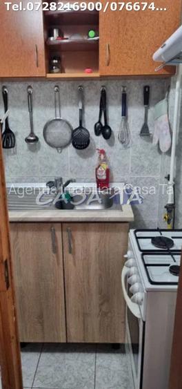 Apartament 3 camere, situat in Targu Jiu, Str. Gheorghe Magheru - 5