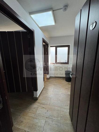 Spațiu 300mp + curte, la parter, vizibilitate excelenta - CUG - 3.000€ - 12