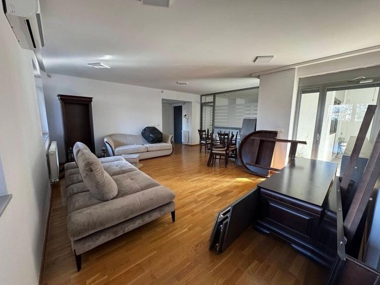 Apartament cu 4 camere și terasă, parcare si boxa, complex securizat Baneasa