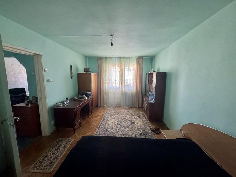 Apartament 2 camere etaj 3