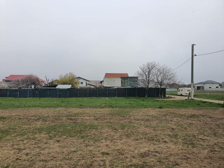 Teren intravilan de vanzare zona KM 5