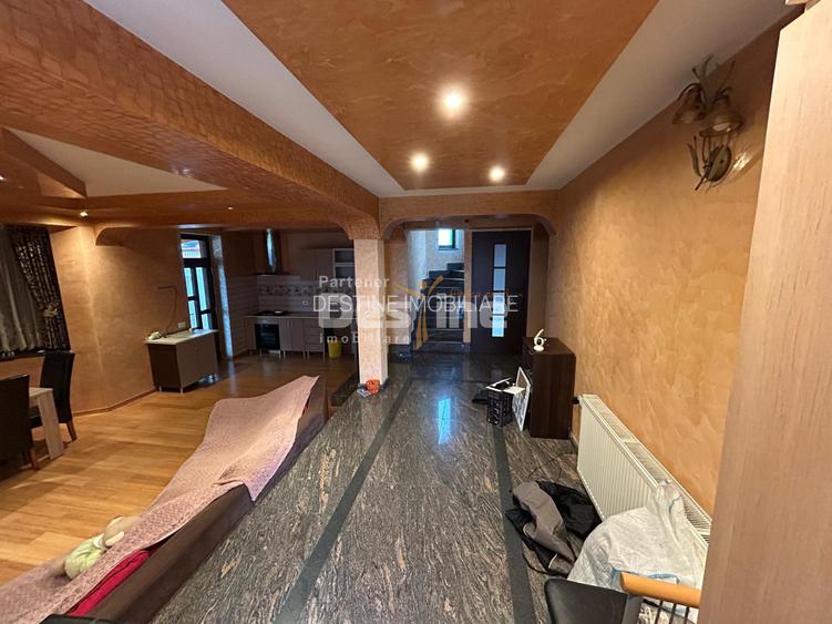 Casa cu piscina Fermelor 840mp teren  285.000€ - 8