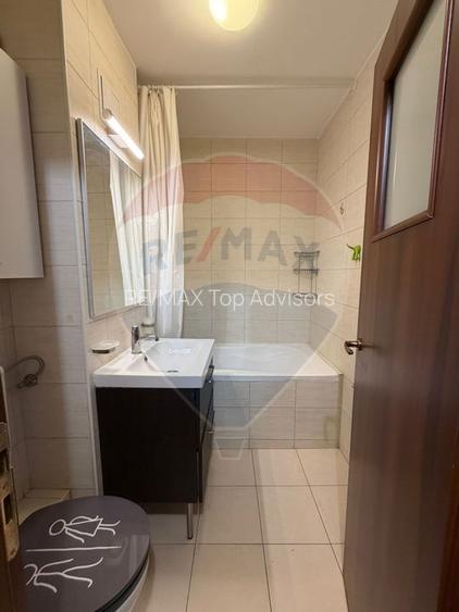 DE INCHIRIAT Apartament 3 camere – Avrig -Iancului - 11