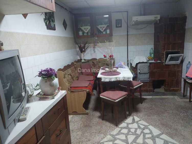 CASĂ 5 CAMERE\ OȚELU-ROȘU\ZONA CIREȘA \ COMISION 0% - 10