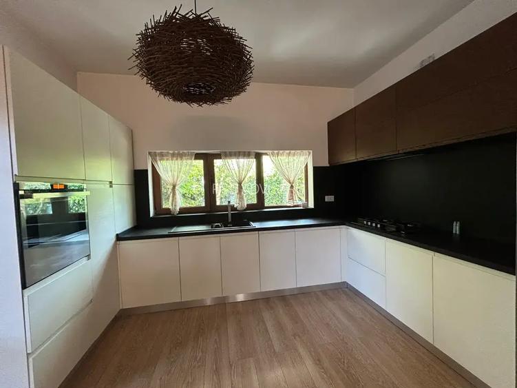 Vila Individuala 5 Camere Otopeni Central |Eleganta, Mobilata, Utilata - 4