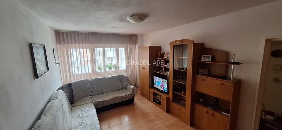 Apartament structura mare, întrare Racadau - 4