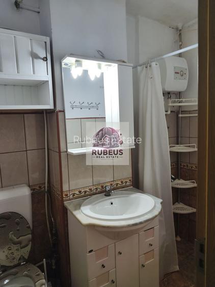 Mic la întreținere, bun la randament: apartament în Orșova - 21