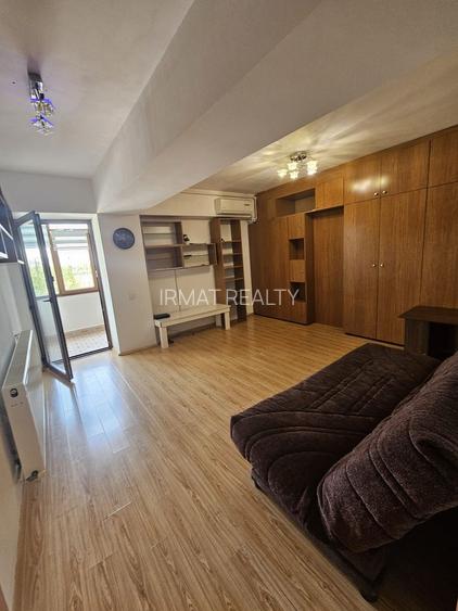 INCHIRIERE GARSONIERA- 9 MAI - 2