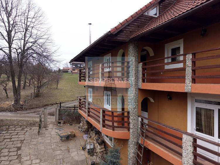 Pensiune 17 camere - zona Bran - 7