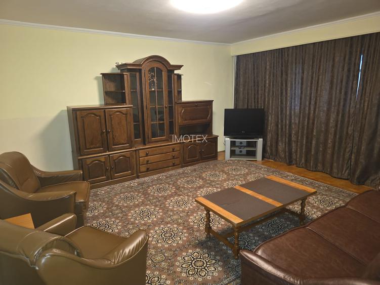 Apartament cu doua camere decomandat si spatios in Fratii Golesti - 4