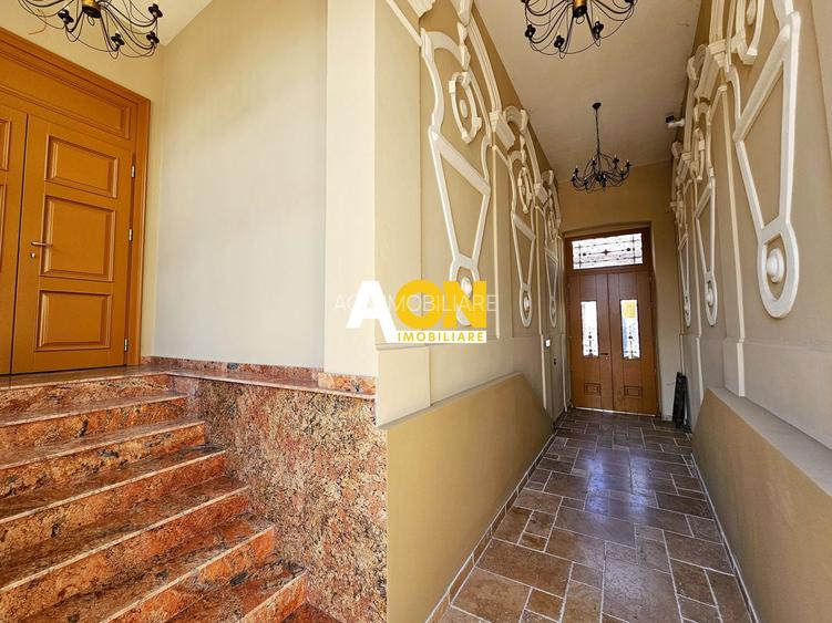 Clădire istorică ultracentrală, PUB + 13 birouri, S+P+M, renovată 2024 - 2