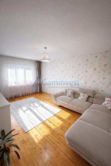 Apartament cu 3 camere de inchiriat in Oradea, zona Rogerius - 2