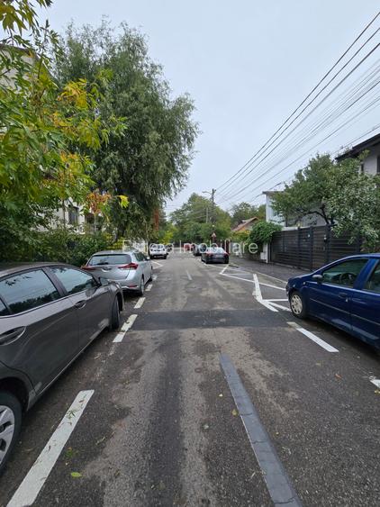 CASĂ DE VÂNZARE CU 3 CAMERE IN ZONA BUCUREȘTI-NOI -PARCUL BAZILESCU SEC.1 - 2