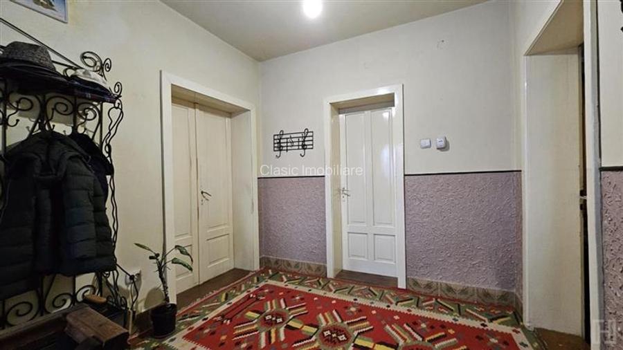 Vanzare casa individuala 5 camere in Andrei Muresanu- zona Hotel Ramada - 2