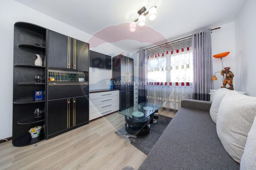 Apartament 2 camere decomandat de vanzare - 2