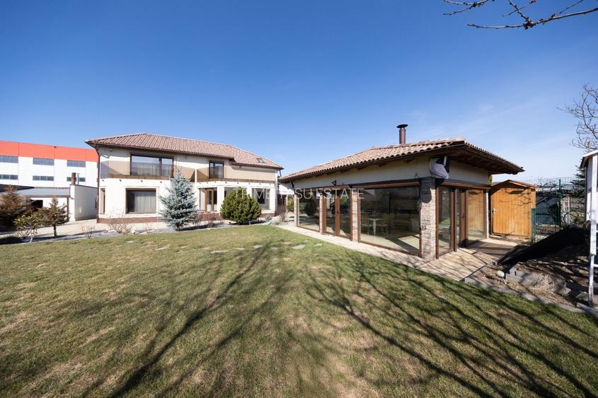 Casa 6 dormitoare+4 bai -1500 mp teren-Sacele - 57