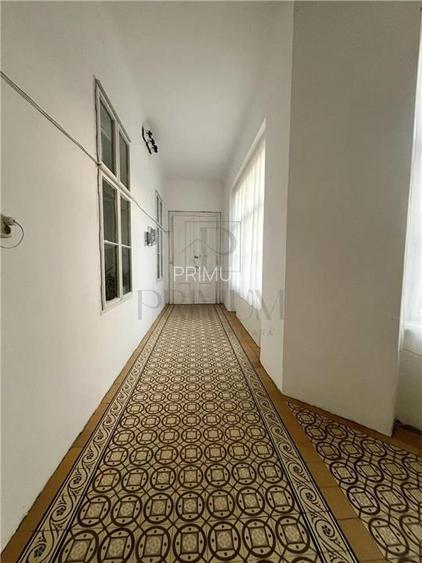 FABRIC - 4 CAM - ETJ.1 - 2 BAI - 3 BOXE - CURTE - ARHITECTURAL - ZONA ISTORICA- - 6