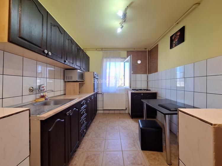 2 camere | la 15 min de centru | bloc izolat | zona Lipovei - 2