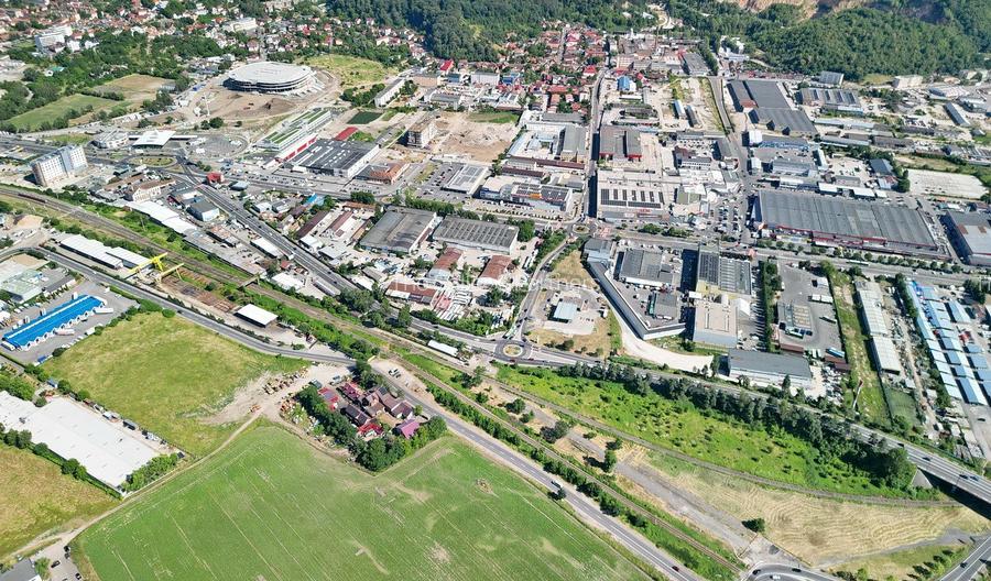 Teren intravilan cu PUZ - 11